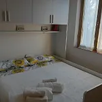 Domu Arangius * Àrbatax