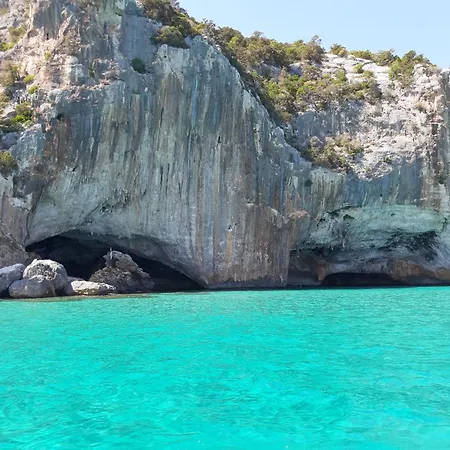 Domu Arangius 公寓 阿尔巴塔克斯