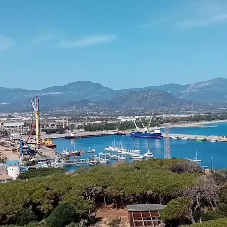 Apartment Domu Arangius